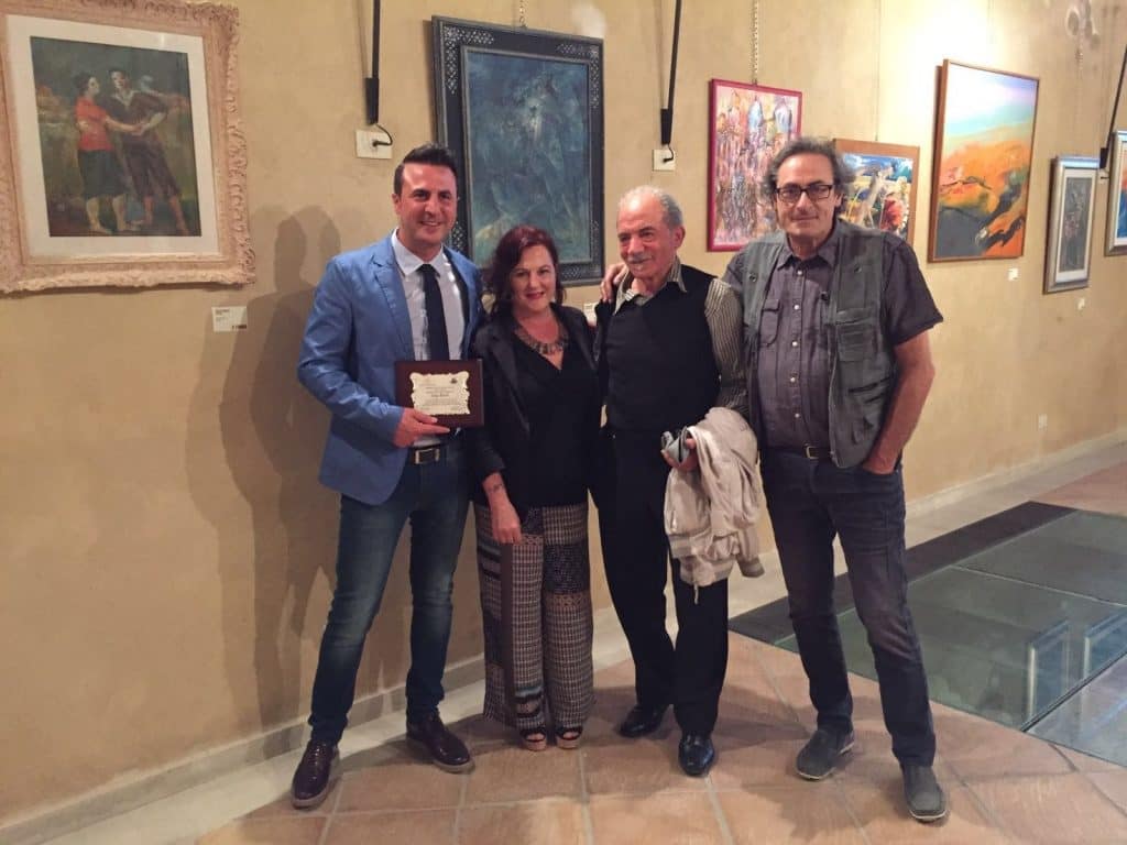 Sabato 28 Maggio 2016 Luigi Basile ha vinto il Premio alla Professionalità al Rotary Club.