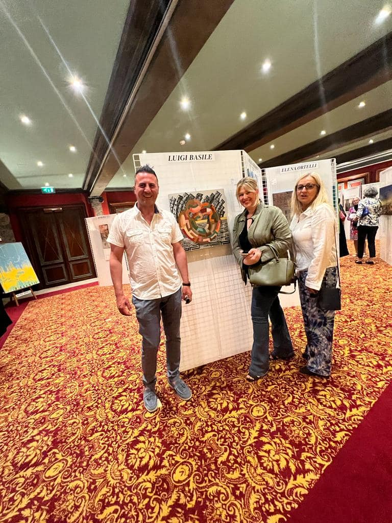 Biennale d'arte di Montecarlo a cui Luigi Basile ha esposto ha partecipato col quadro "3 a New York"