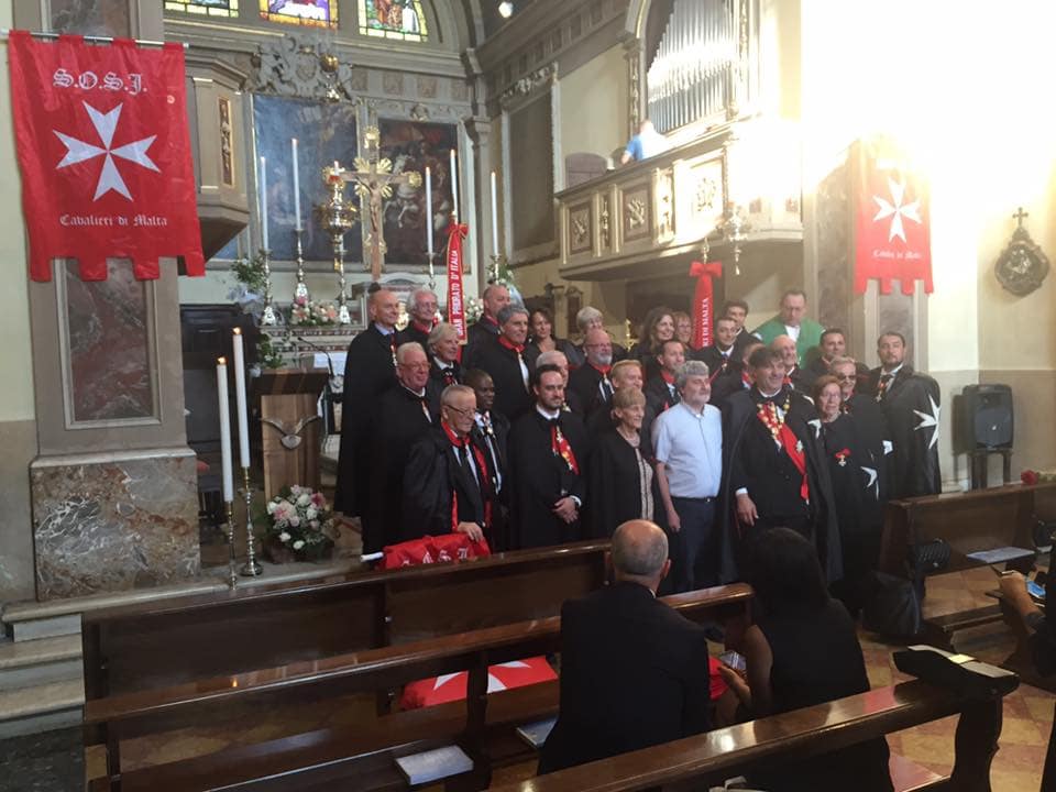 Premiazione Cavalieri di Malta del 2016 a cui a partecipato l'artista Luigi Basile