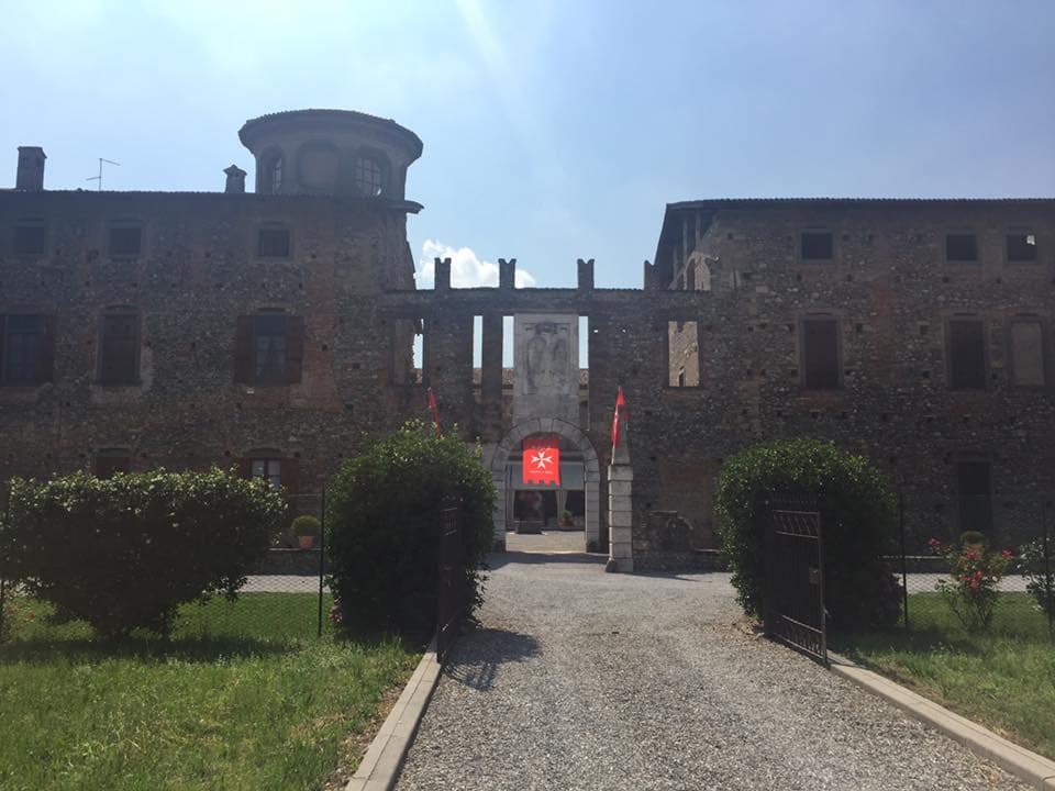 Premiazione Cavalieri di Malta del 2016 a cui a partecipato l'artista Luigi Basile