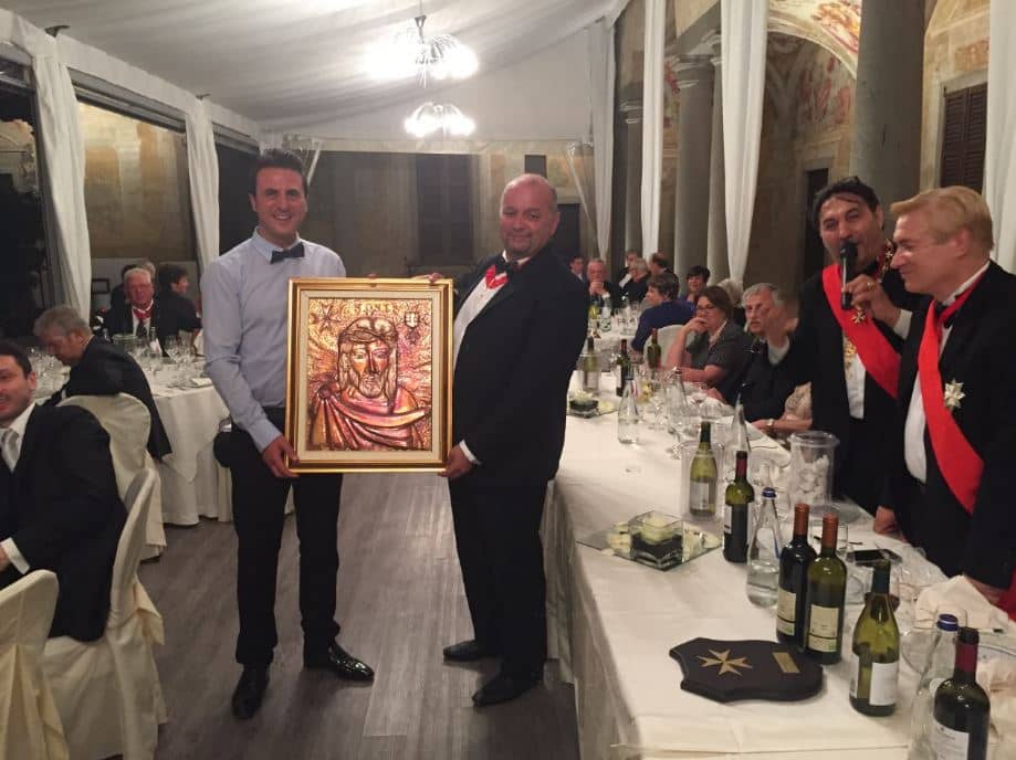 Premiazione Cavalieri di Malta del 2016 a cui a partecipato l'artista Luigi Basile