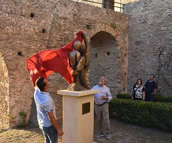 Inaugurazione monumento "L'angelo e il guerriero" di Luigi Basile a Santa Severina a Crotone